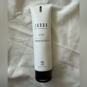 Terre De Mars 008 body cleanser